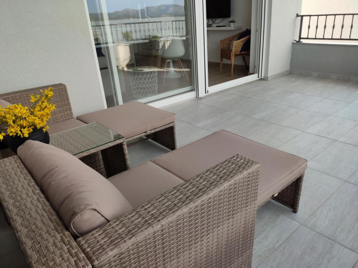Apartmani Sara 2 Betina  Exteriér fotografie